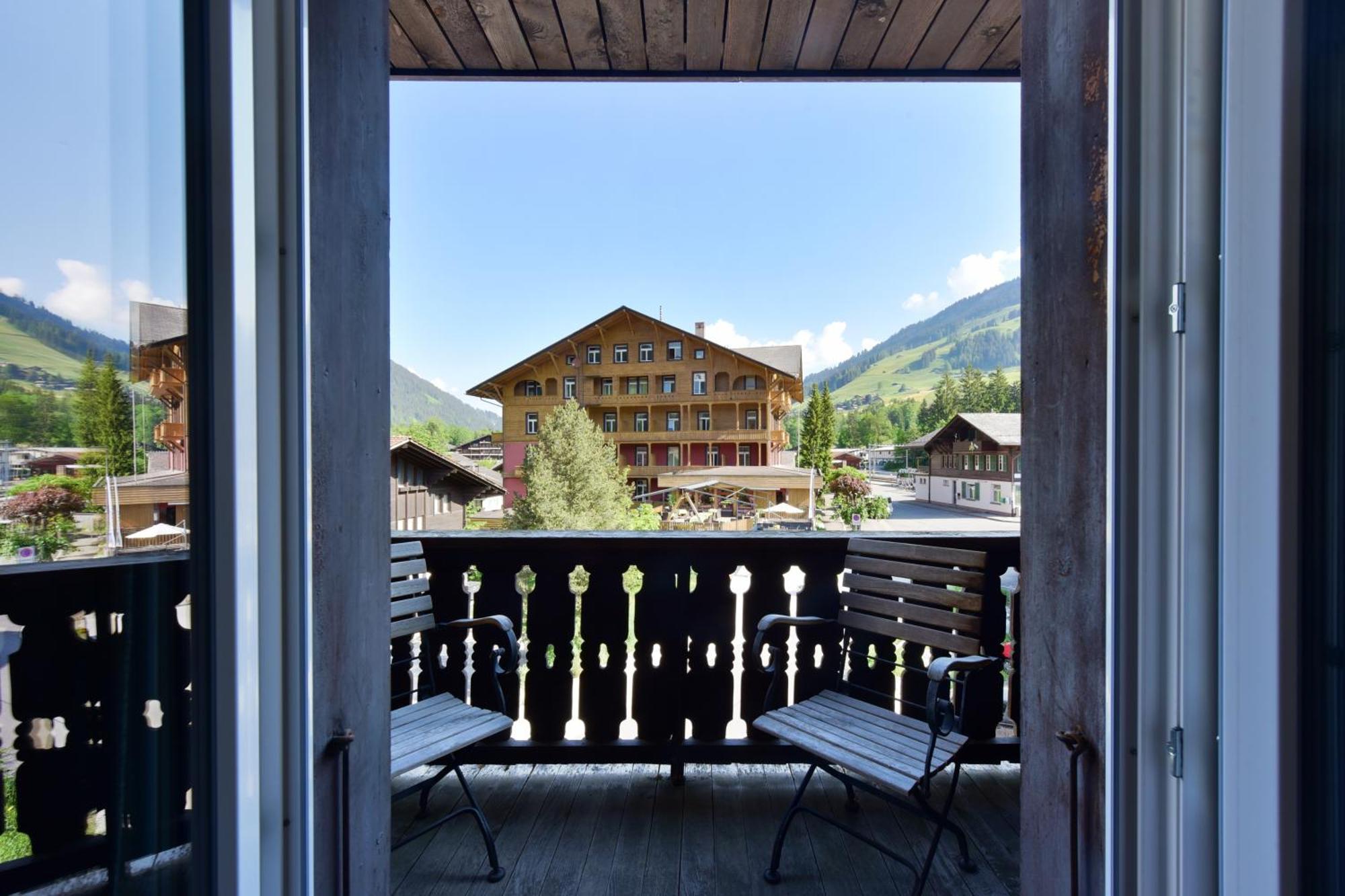 Hotel Sternen Lenk Exterior foto